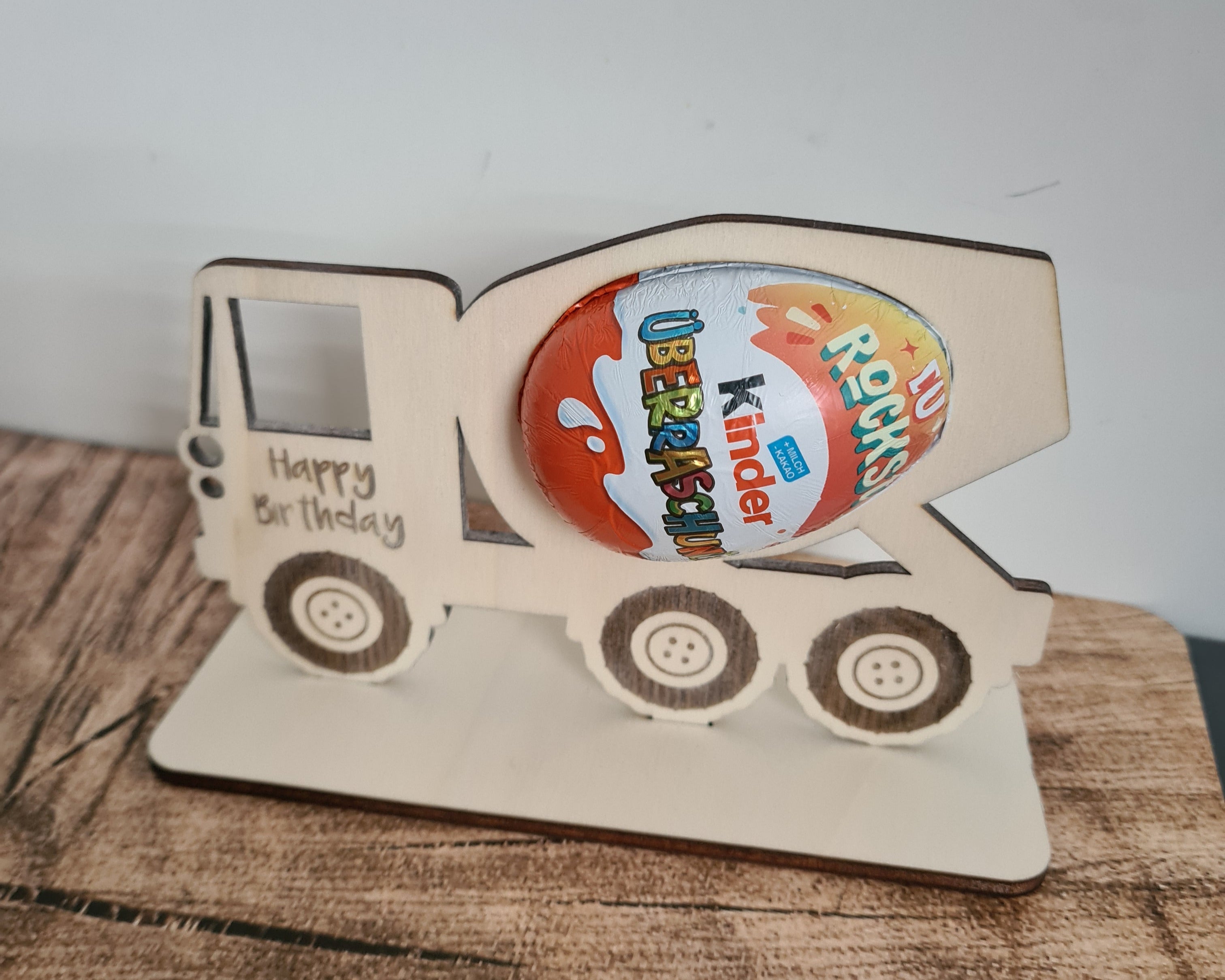 Ü-Ei Halter personalisiert