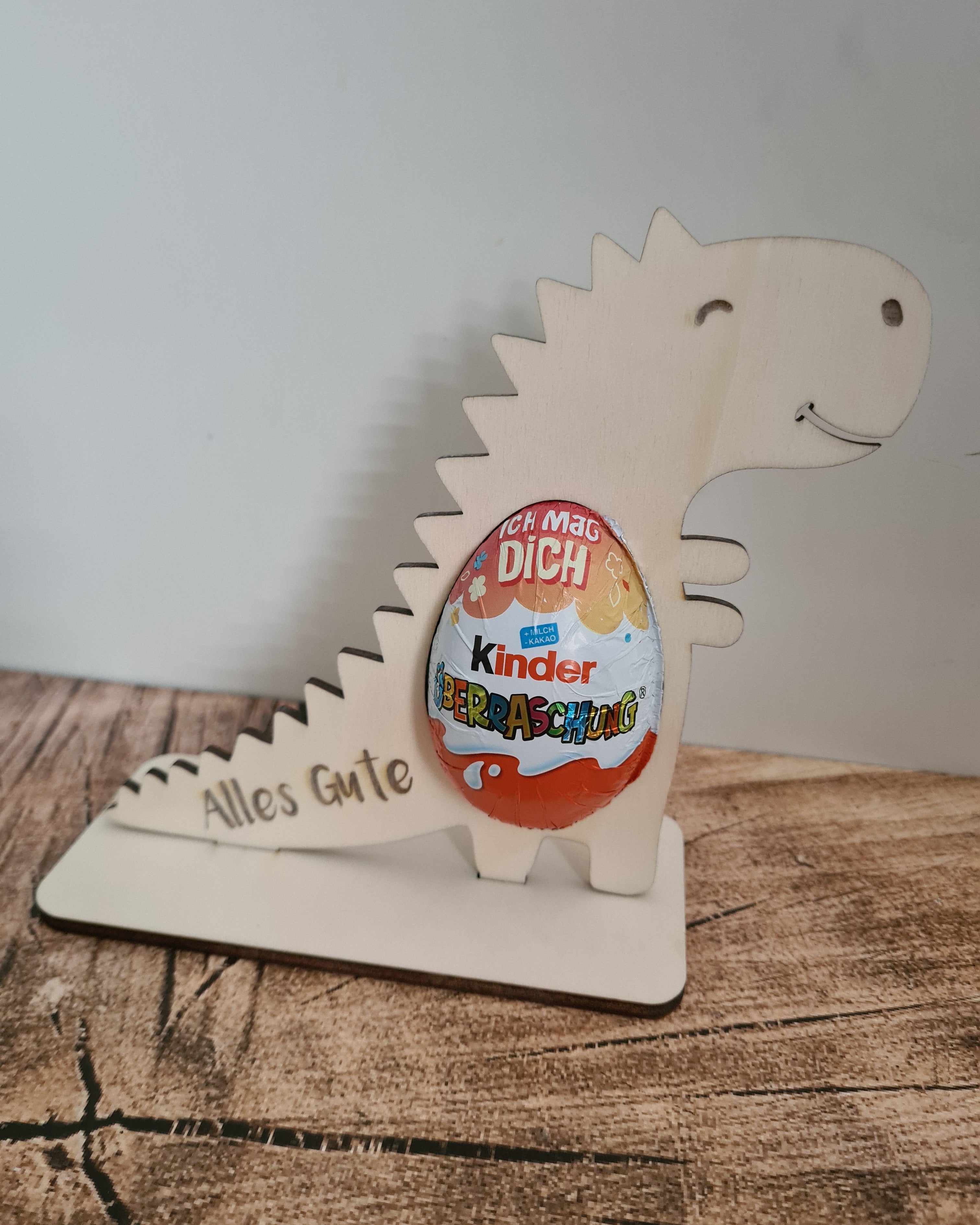 Ü-Ei Halter personalisiert