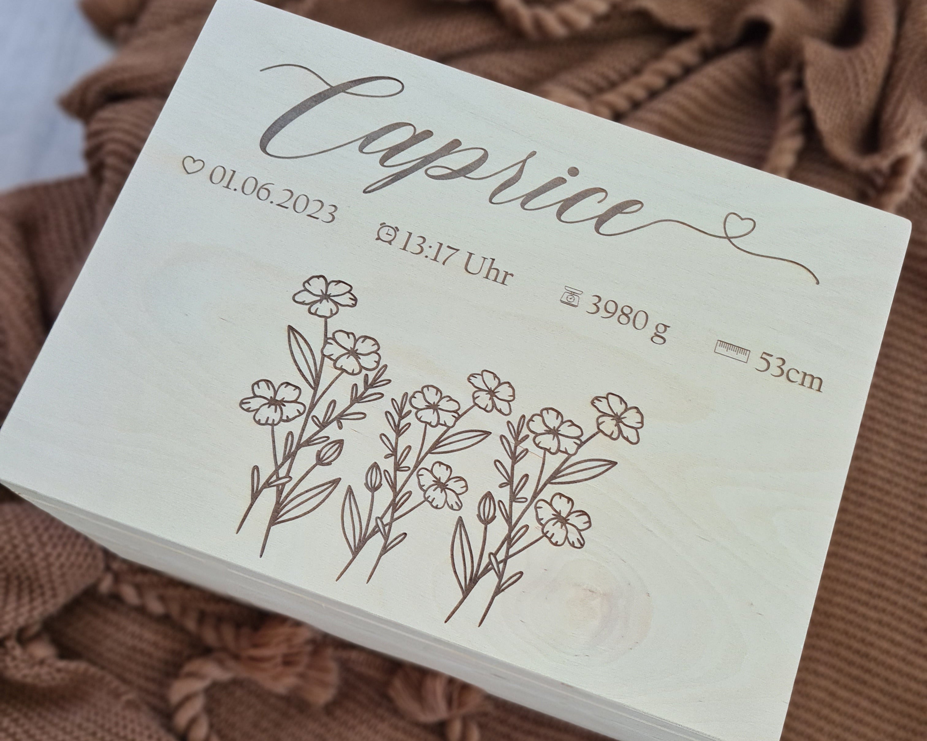 Erinnerungskiste - Blumen mit Herzschrift