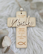 Holzkreuz zur Taufe, Kommunion, Firmung - Fisch Mut