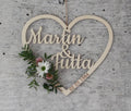 Holzkranz - Herz mit Namen und Datum
